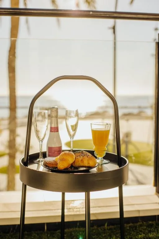 Habitación Doble Deluxe con vistas al mar - 1 o 2 camas — HOSTAL LUXURY NIT I DIA