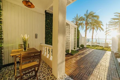 HOSTAL LUXURY NIT I DIA — foto 10