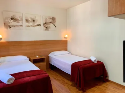 Hostal Madrazo — foto 6