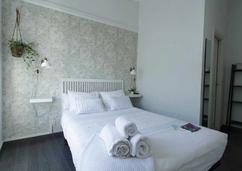 Camera doppia Economy con vista sulla città — Hostal Mafer