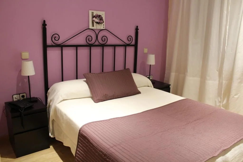 Camera doppia - 1 o 2 letti — Hostal Mainz