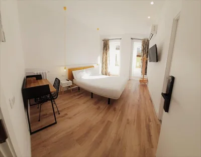 Hostal Manuela by gaiarooms — Foto 6