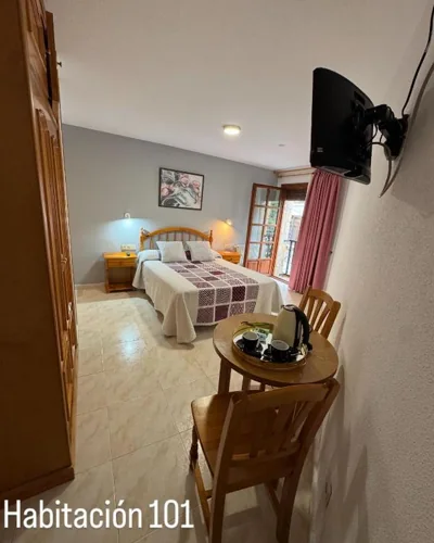 Hostal Marboré — foto 10