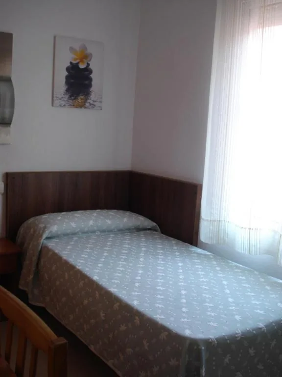 Einzelzimmer mit Gemeinschaftsbad — Hostal Margarita