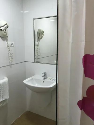 Hostal Maribel — foto 3