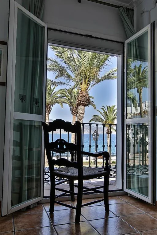 Quarto Duplo com vista mar — Hostal Marissal by Dorobe
