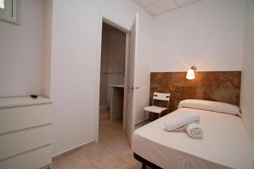 Economy-Doppelzimmer – 1 oder 2 Betten — Hostal Martinval