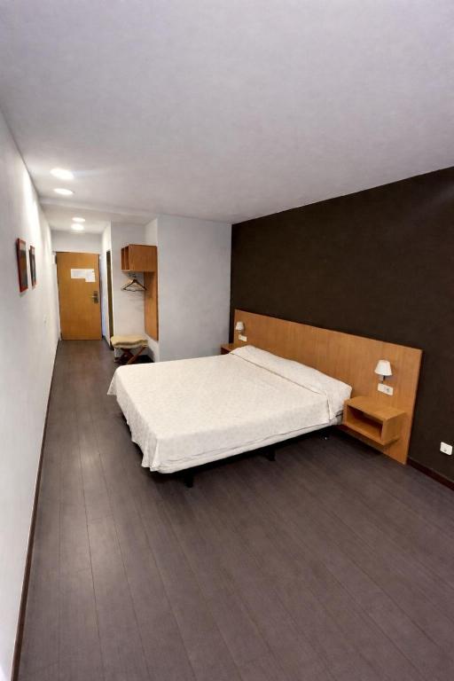 Hostal Mediterranea