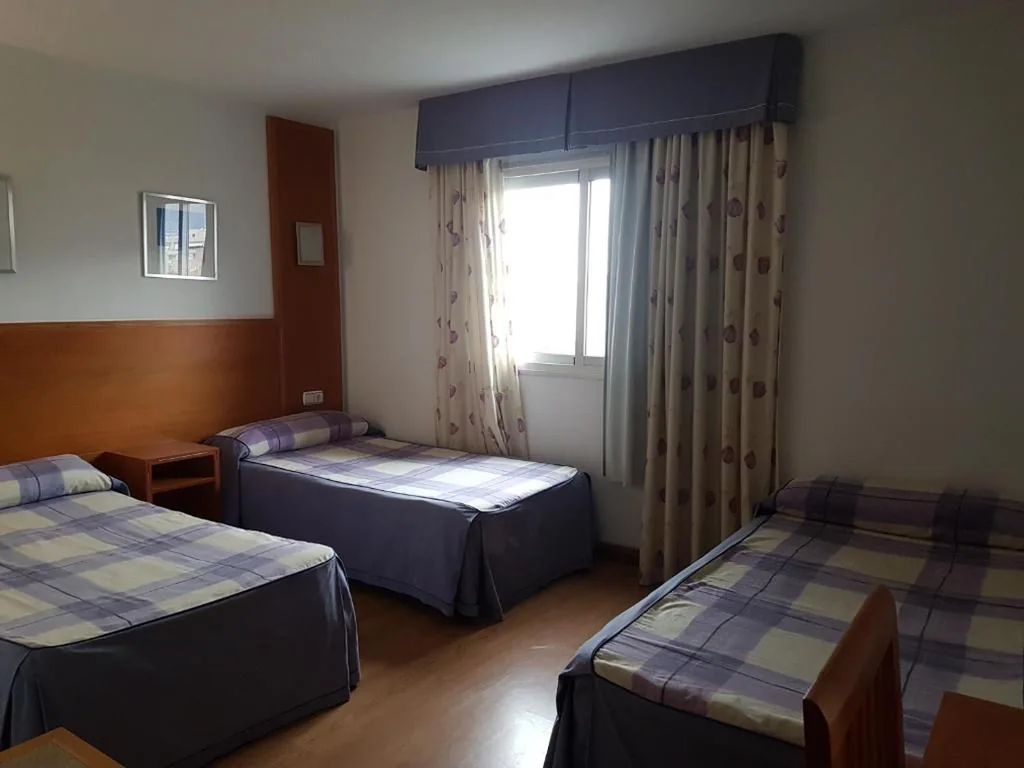 Hostal Mediterraneo