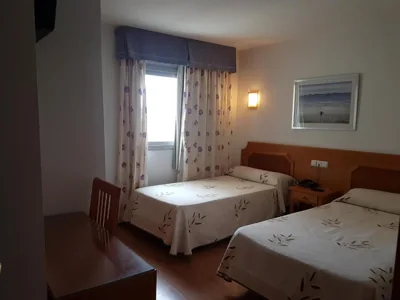 Hostal Mediterraneo — foto 8