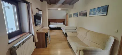 HOSTAL MENDILATZ — Foto 9