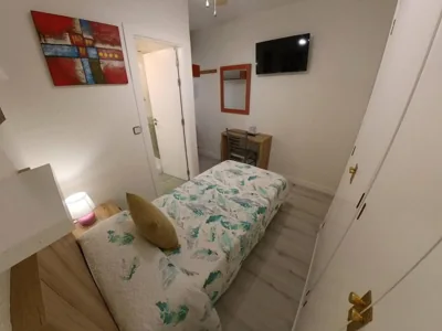 Hostal Meson Del Barro - Alojamientos Pamplona — foto 8