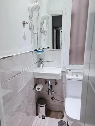Hostal Met Madrid — foto 11