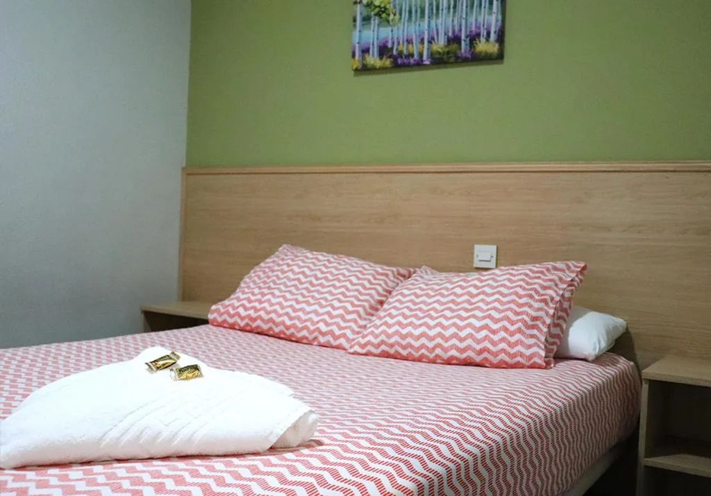 Quarto Duplo — Hostal Milmarcos