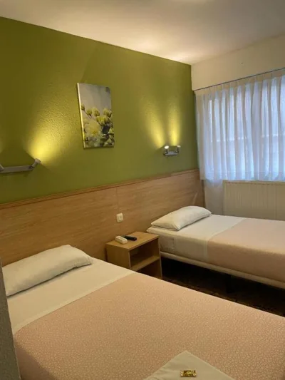 Hostal Milmarcos — foto 2