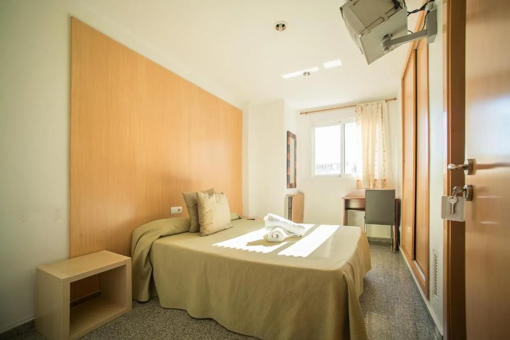 Doppelzimmer — Hostal Mitre Paterna