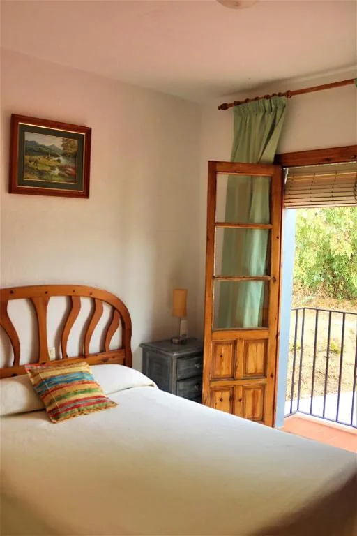 HOSTAL MONCADA