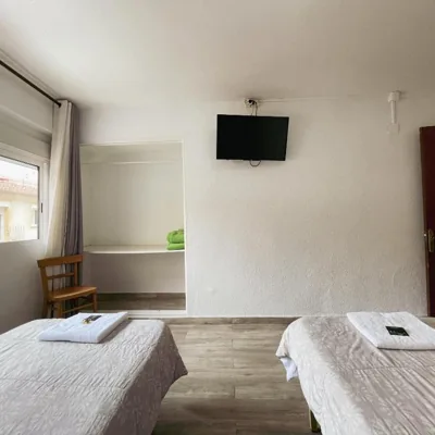 HOSTAL MONREAL — foto 3