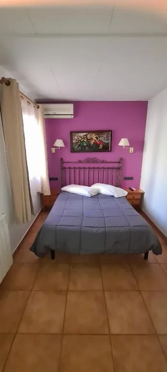 Doppelzimmer — Hostal Mont-Rock