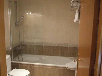 Hostal Mont-Rock — Foto 3