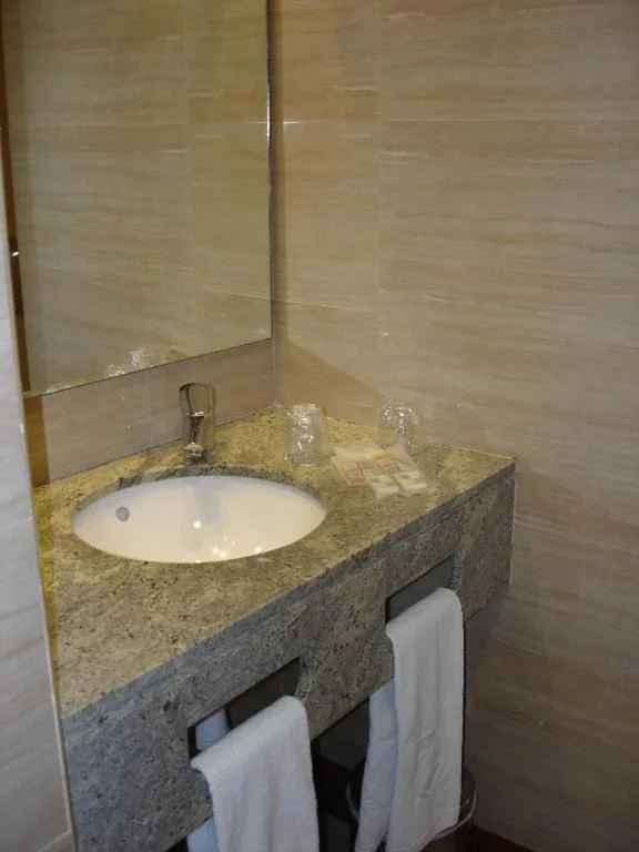 Camera Doppia con 2 letti — Hostal Moreno