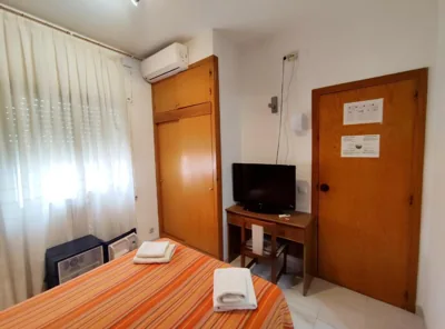 Hostal Neus — foto 12