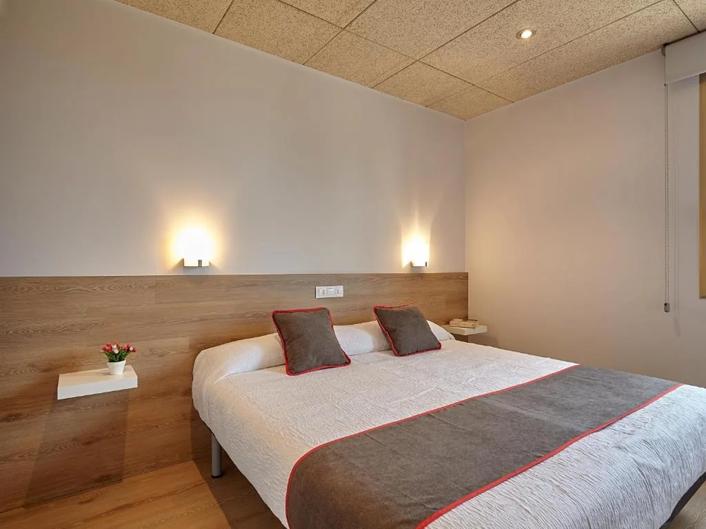 Habitación Doble — Hostal Nobadis
