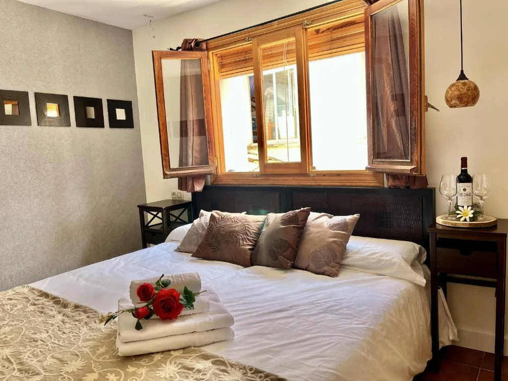 Standaard tweepersoonskamer — Hostal Nomadas