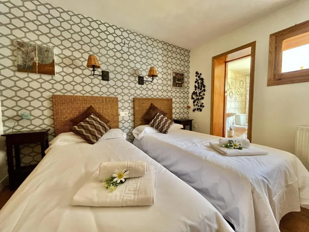 Standaard tweepersoonskamer — Hostal Nomadas
