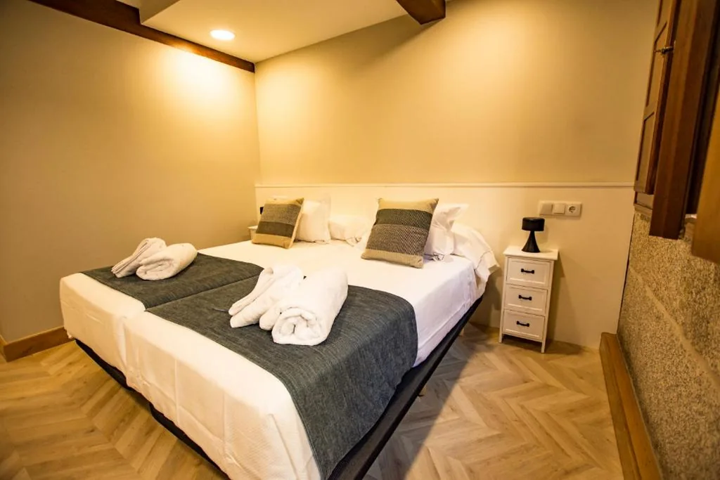Quarto Duplo Superior - 2 camas — hostal Nomade Santiago