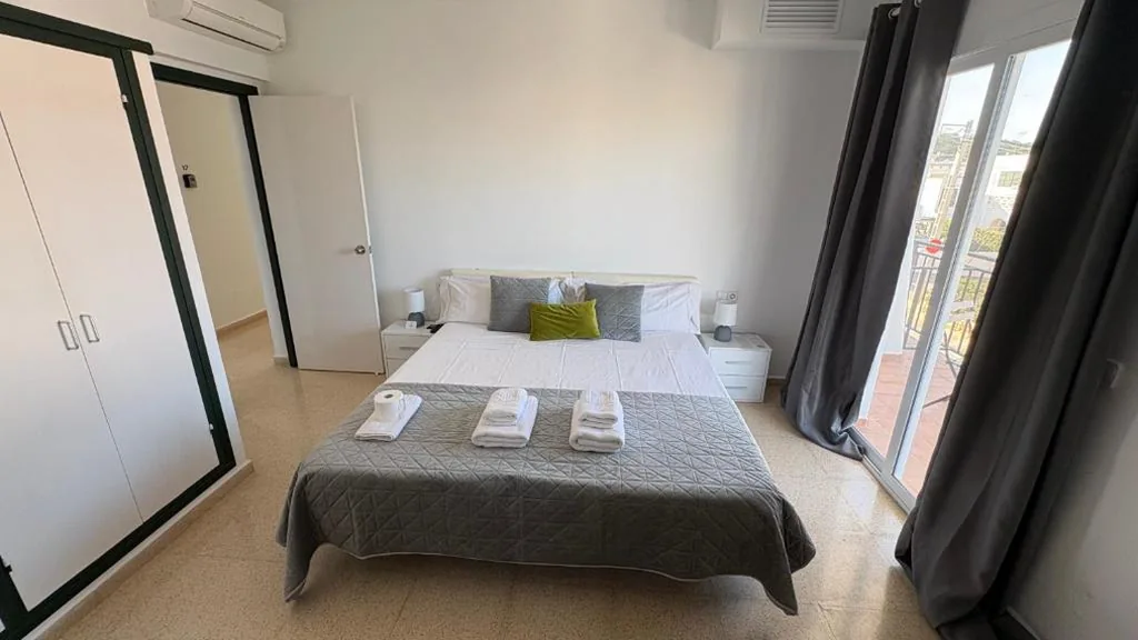 Habitación Doble Deluxe - 1 o 2 camas — Hostal Noray