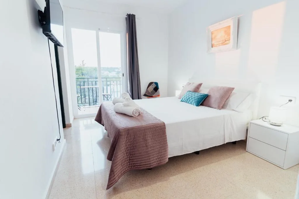 Habitación Doble Estándar — Hostal Noray