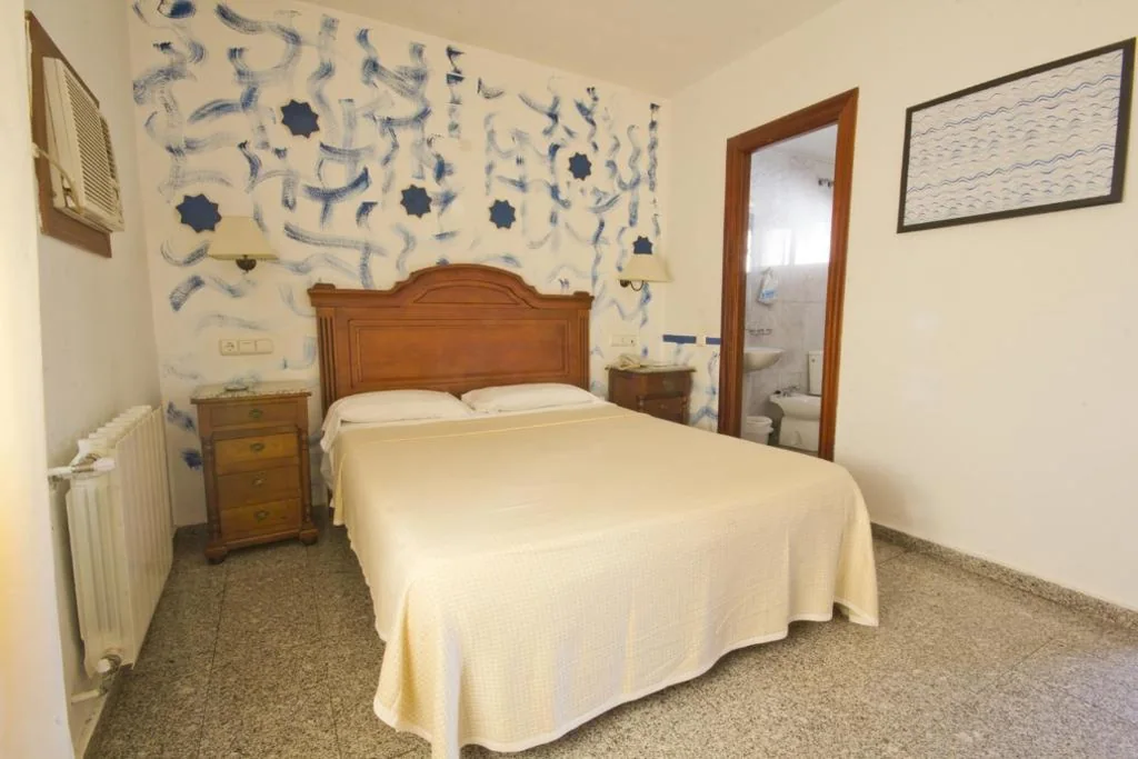 Chambre double supérieure — Hostal Nueva Andalucia