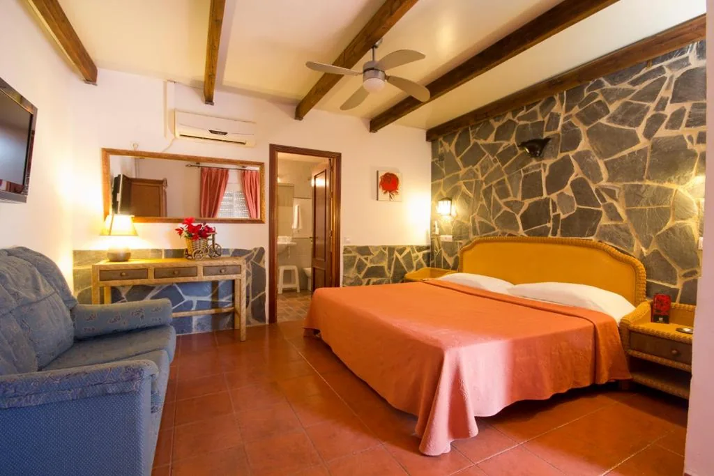 Hostal Nueva Andalucia