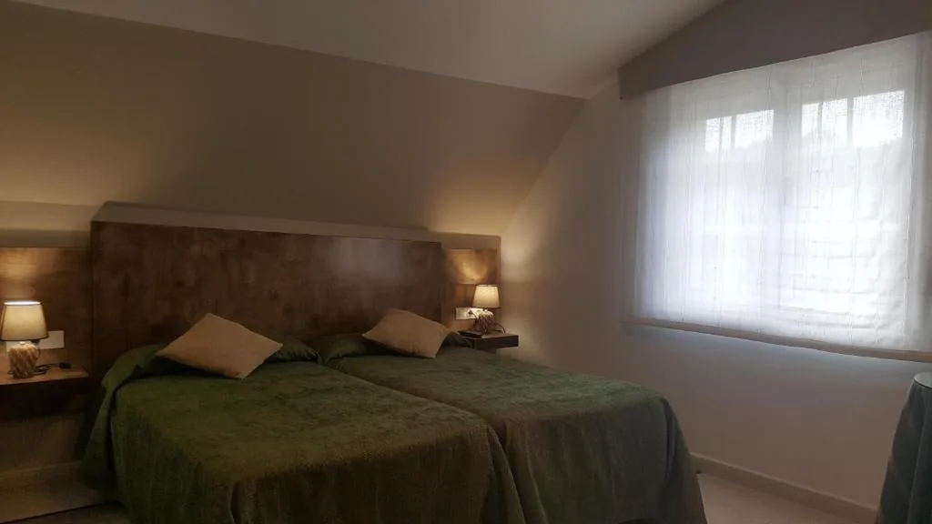 海景双床间 — Hostal O Forno