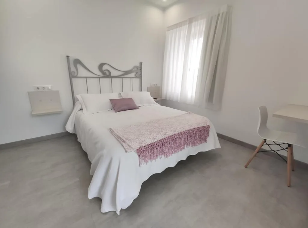 Doppelzimmer — Hostal Óleo Auto Check-in
