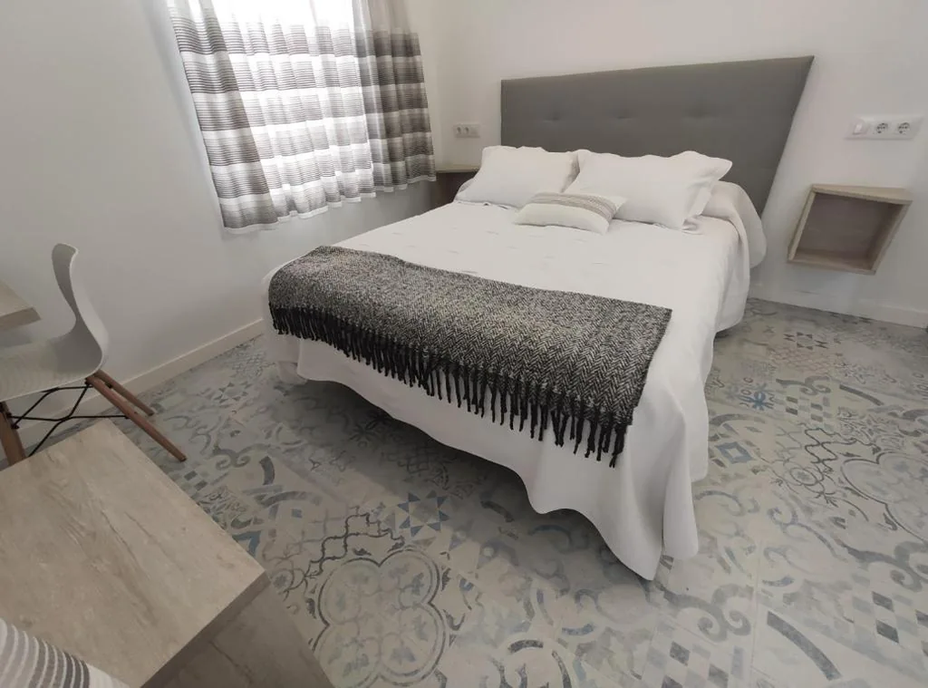 Doppelzimmer — Hostal Óleo Auto Check-in