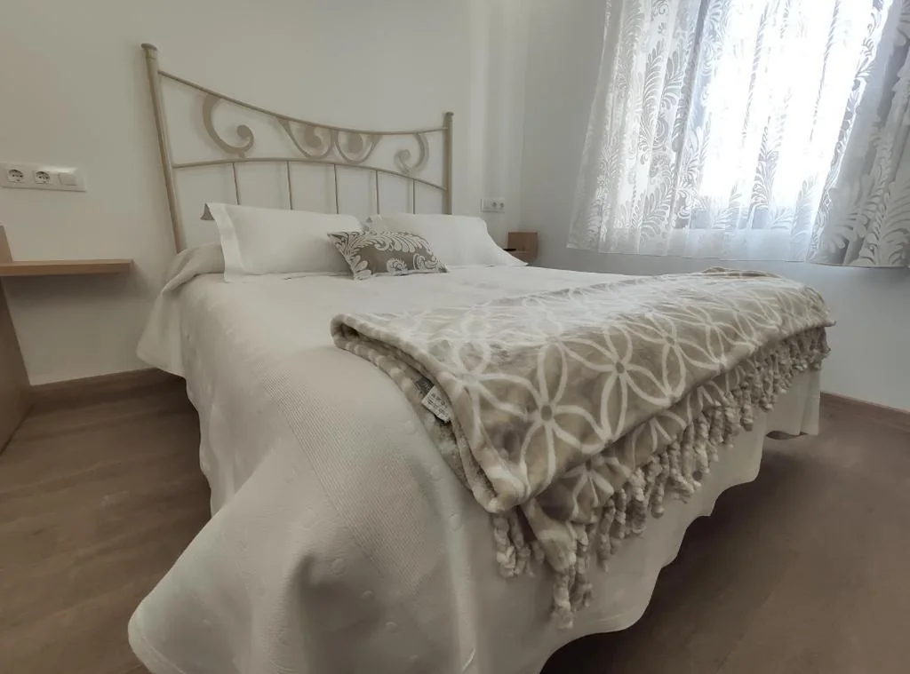 Doppelzimmer — Hostal Óleo Auto Check-in
