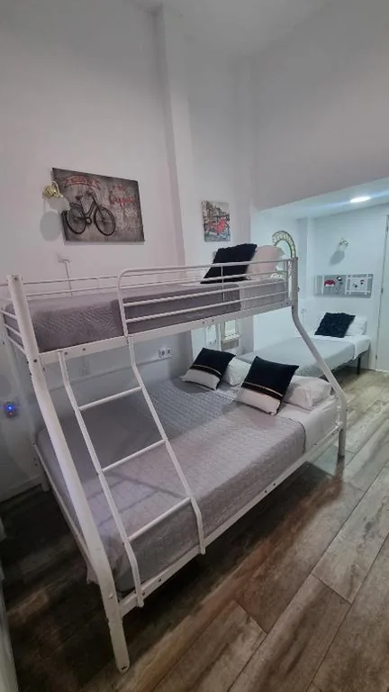 Quarto Quádruplo Conforto — hostal olozaga