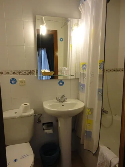 Hostal Oporto — Foto 9
