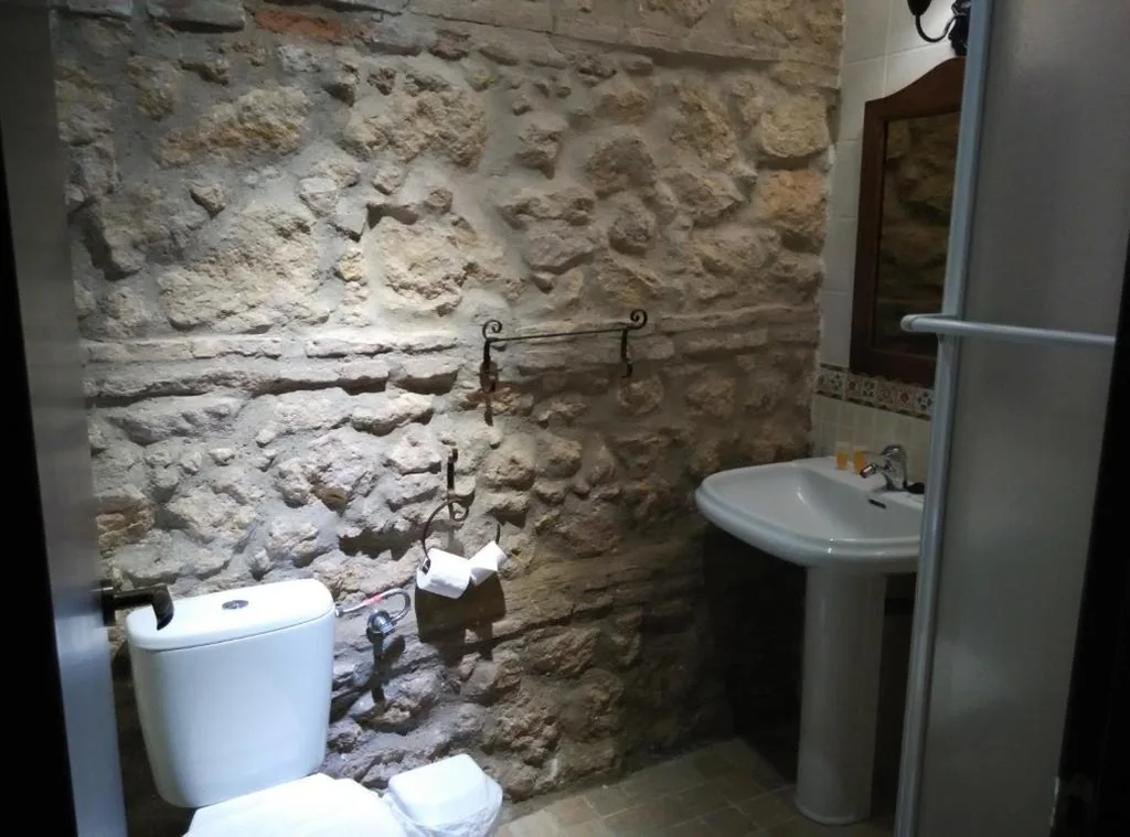 Habitación Doble Económica — Hostal Palacio del Corregidor