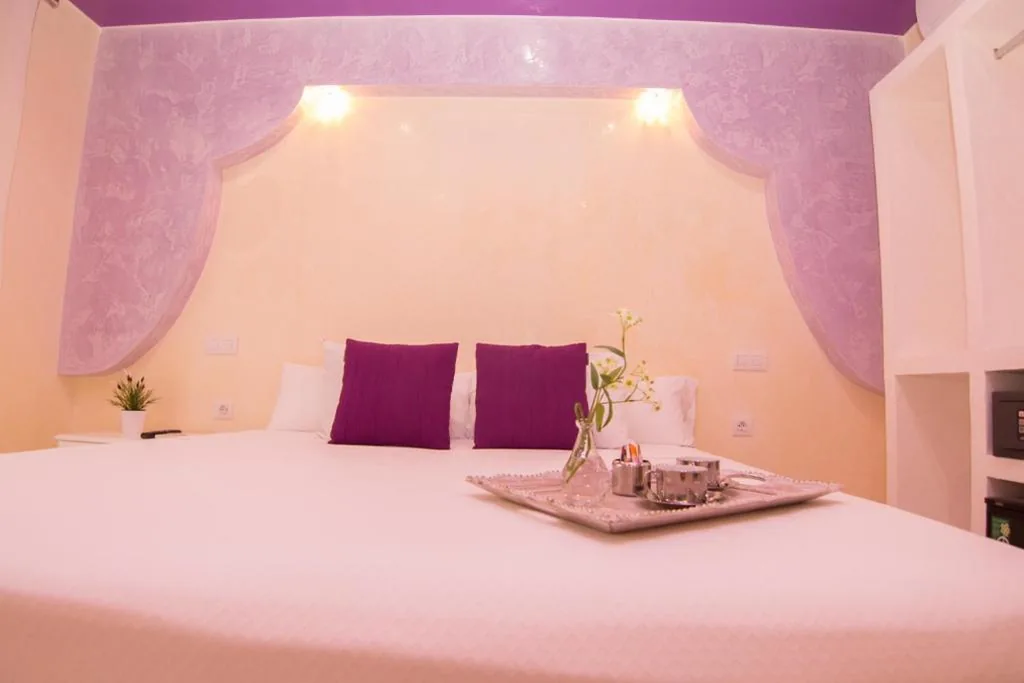 Habitación Doble Deluxe Superior - 1 o 2 camas — Hostal Palacio Madrid