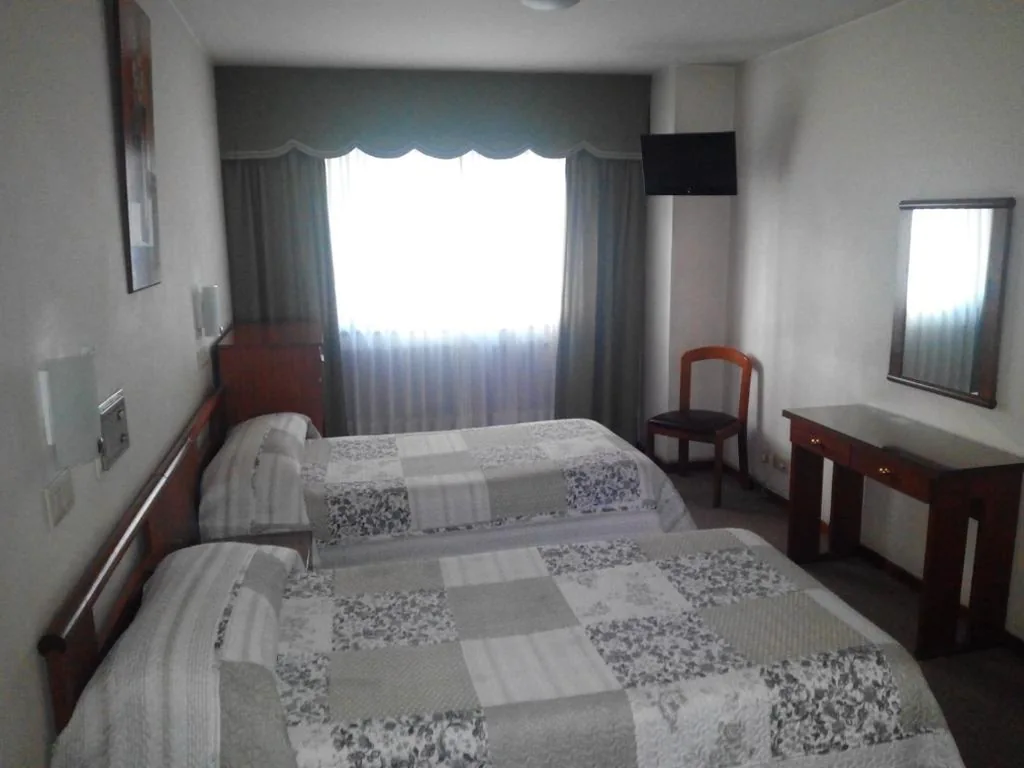 Habitación Doble - 1 o 2 camas — Hostal Palas