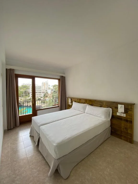 Quarto Duplo com vista para o mar — Hostal Palmaria