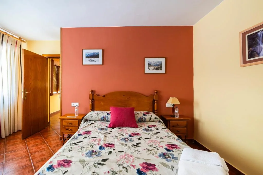 Habitación Doble — Hostal Pañart