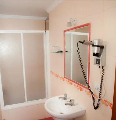 Hostal París — foto 11