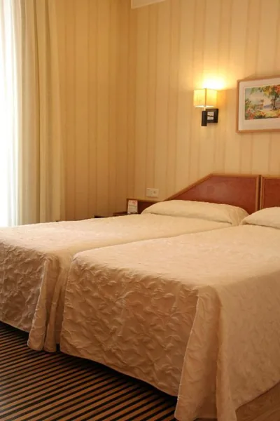 Hostal Paris — photo 6