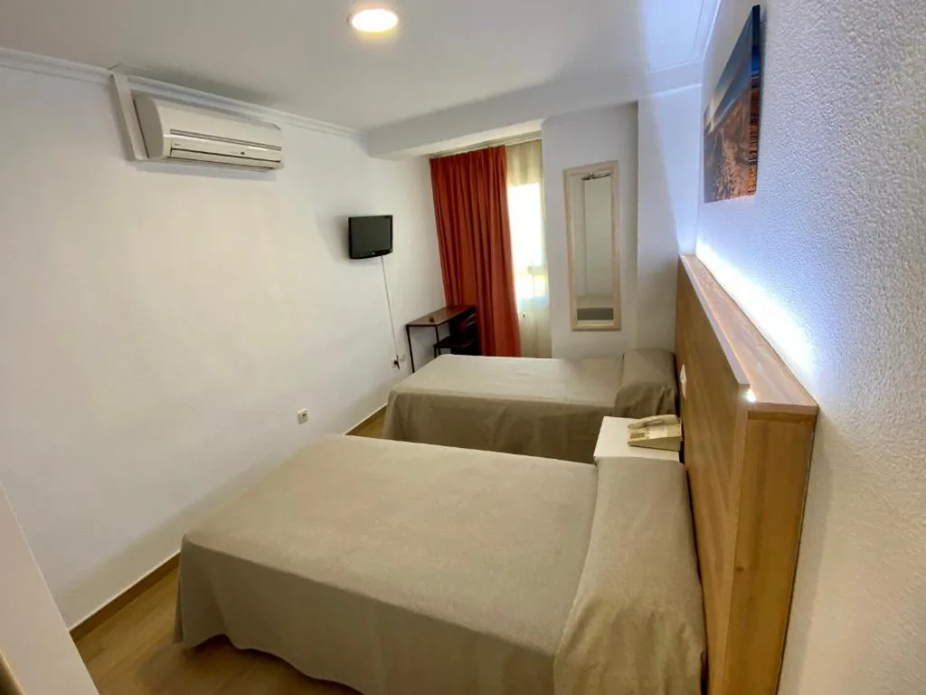 Superior-Doppelzimmer mit 2 Betten — Hostal Pensimar