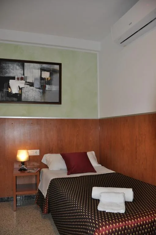 Budget tweepersoonskamer — Hostal - Pensión El Amigo