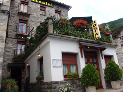 Hostal Pirineos Sarvisé — Foto 5
